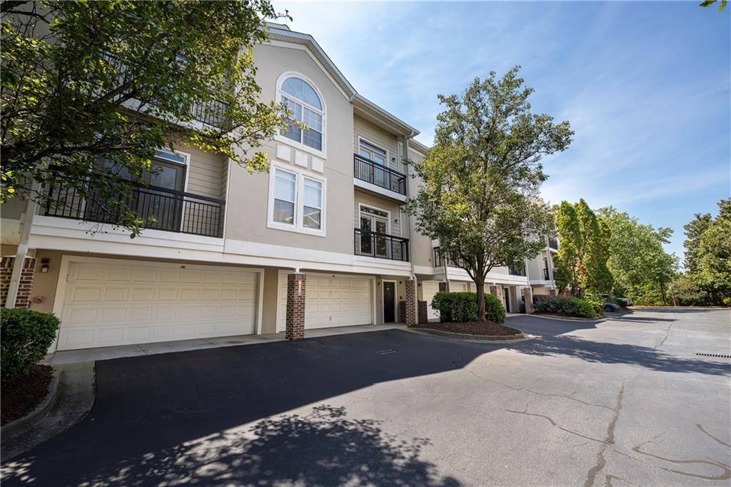 4250 River Green Dr. #408, Atlanta, GA 30327