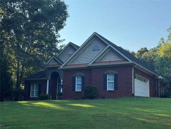 New Homes with Master Bedrooms on the 1st Floor That Attend Gardner-Newman Middle School: August 22nd to August 28th