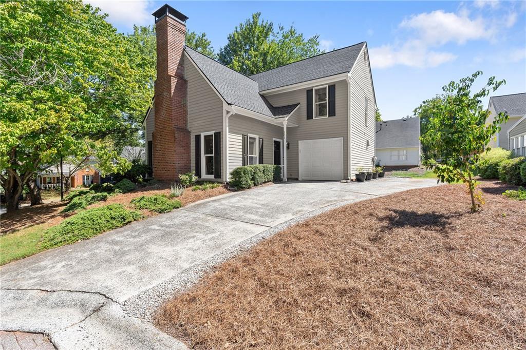 301 Roswell Green Ln., Roswell, GA 30075