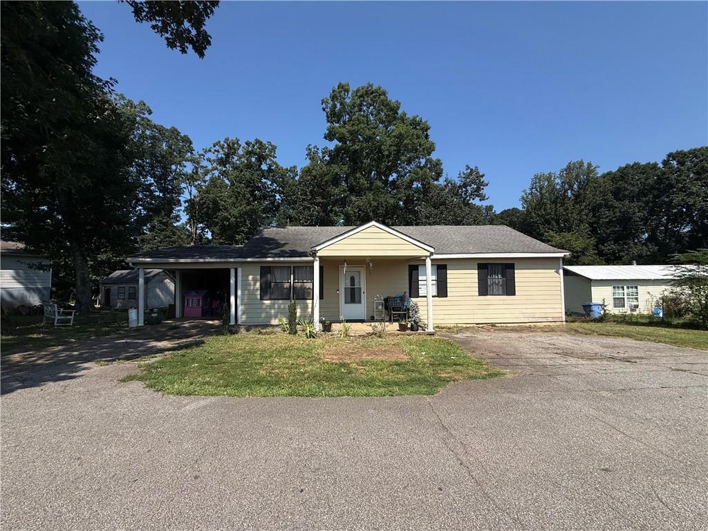 105 Bennett Dr., Gainesville, GA 30501