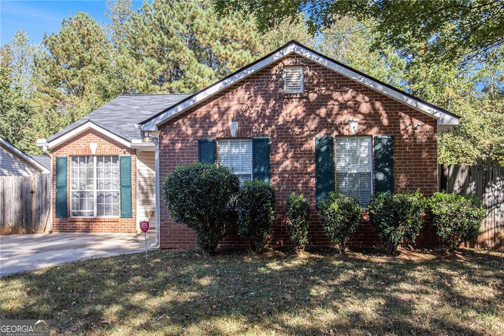 3383 Homeward Tr., Ellenwood, GA 30294