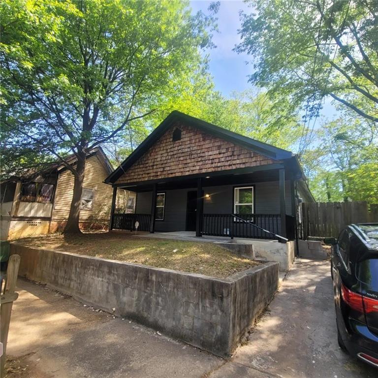 904 Smith St., Atlanta, GA 30310