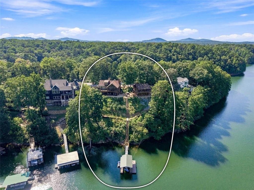 7556 Island Mill Rd., Acworth, GA 30102