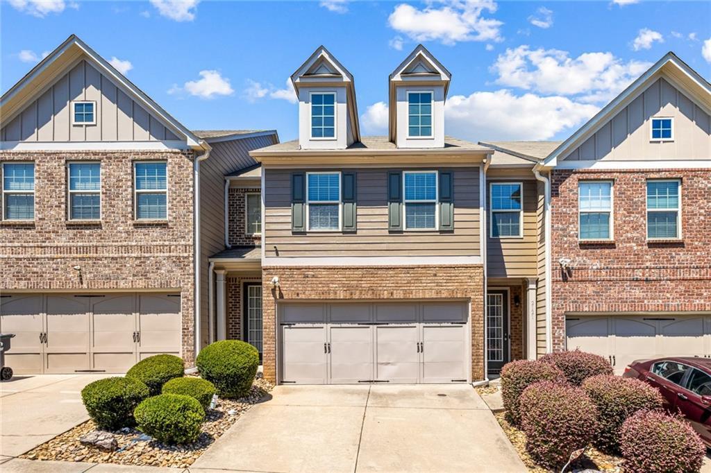 2121 Spicy Pine Ln., Lawrenceville, GA 30044