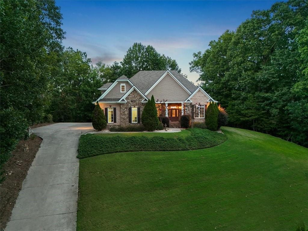 195 Fredericks Cove, Dawsonville, GA 30534