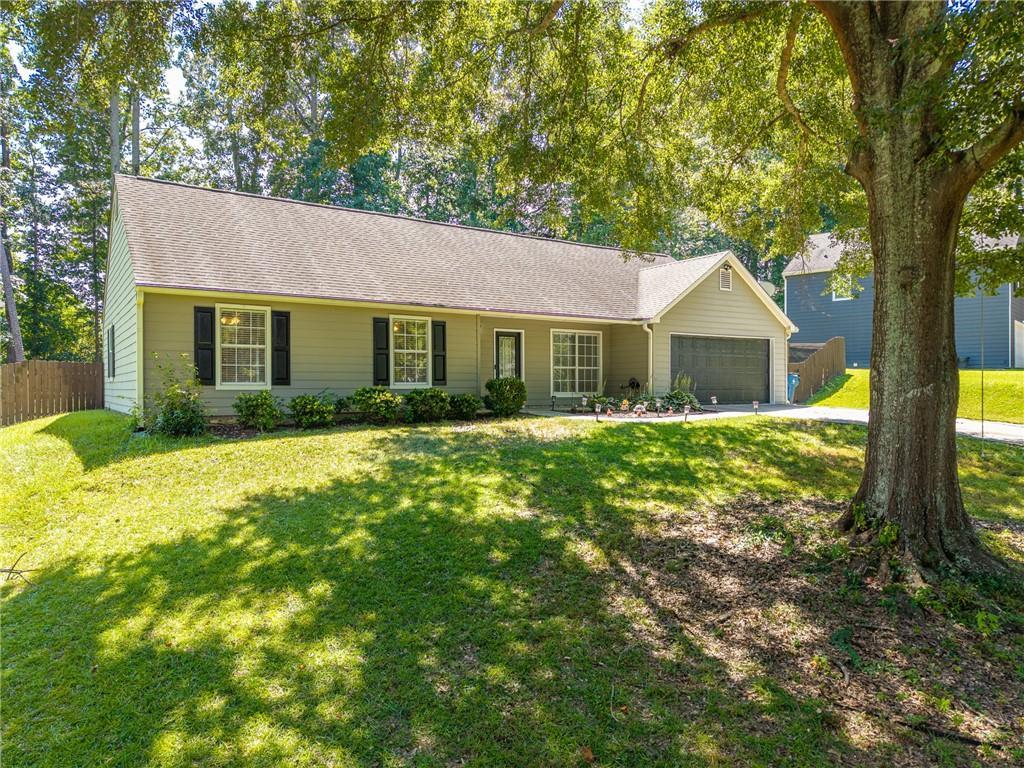 4460 Whitt Station Run, Acworth, GA 30101