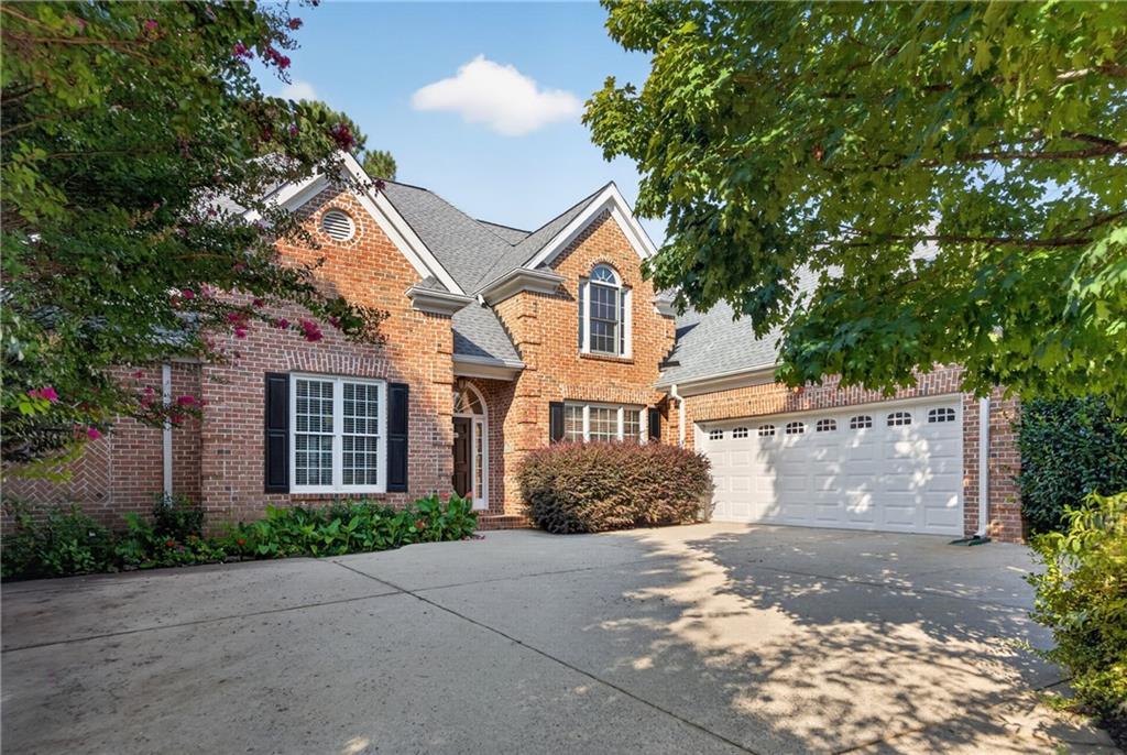 640 Garden Wilde Pl., Roswell, GA 30075