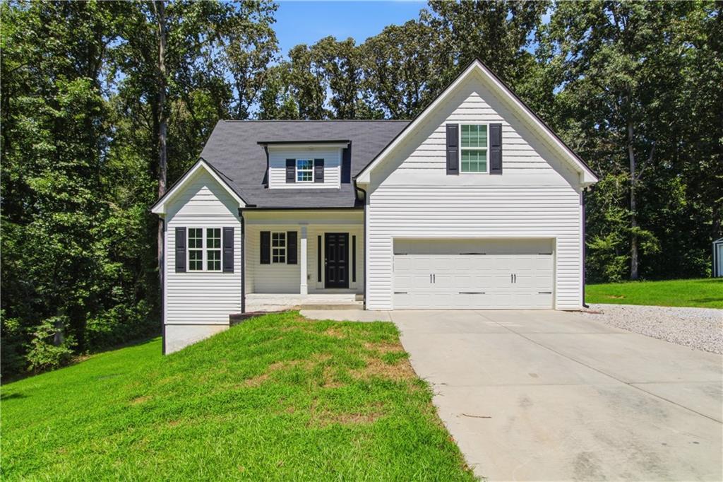 522 Mountain Creek Dr., Maysville, GA 30558