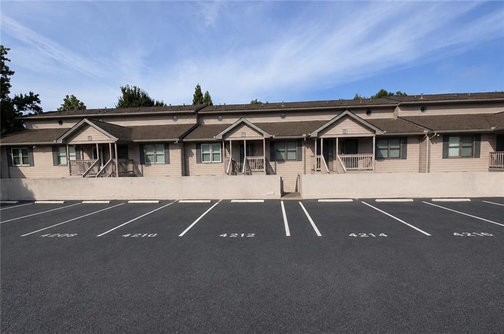 4212 Stillwater Dr., Duluth, GA 30096