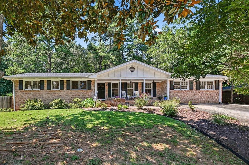 2730 Millwood Ct., Decatur, GA 30033