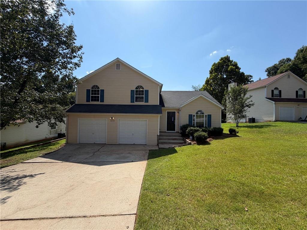 3636 Mosswood Ln., Rex, GA 30273