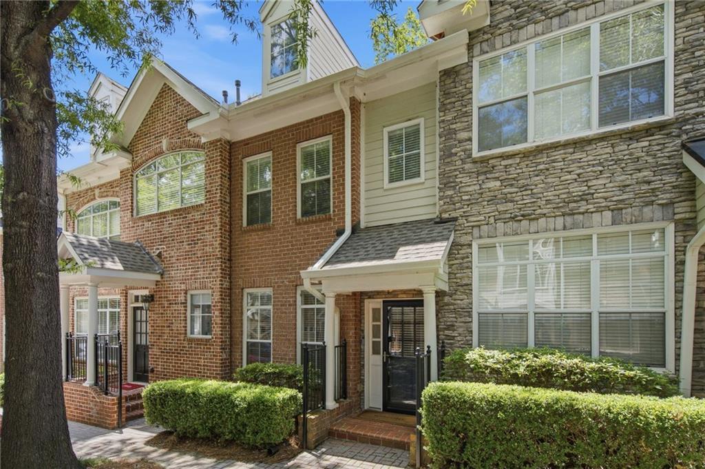 1147 NE Glenridge Pl., Atlanta, GA 30342