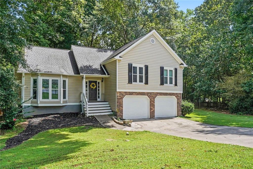 996 Miles Ct., Powder Springs, GA 30127