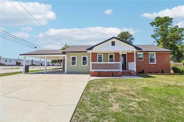 New Homes with Master Bedrooms on the 1st Floor That Attend Langford Middle School: August 22nd to August 28th