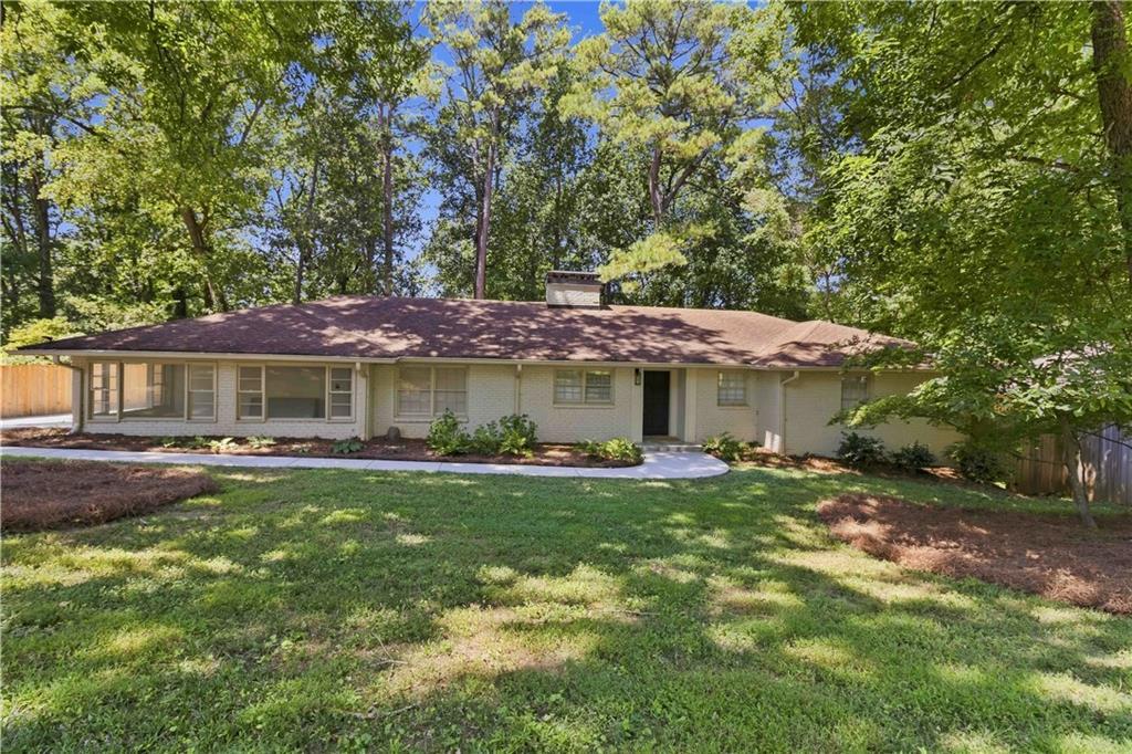 6748 Brandon Mill Rd., Sandy Springs, GA 30328