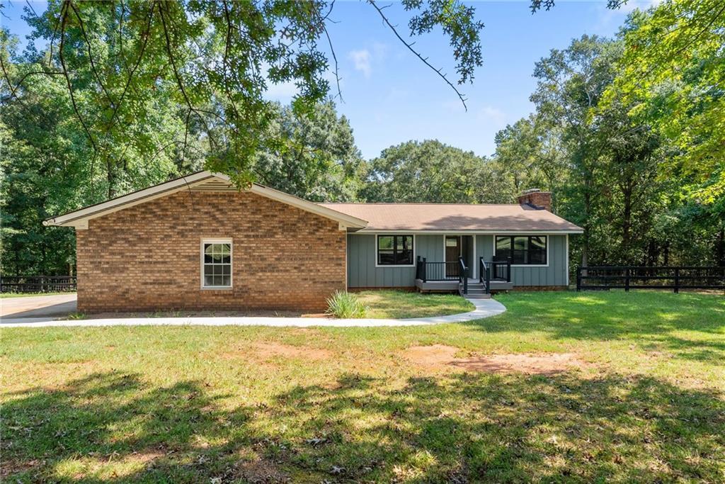 1556 Fred Goss Rd., Danielsville, GA 30633