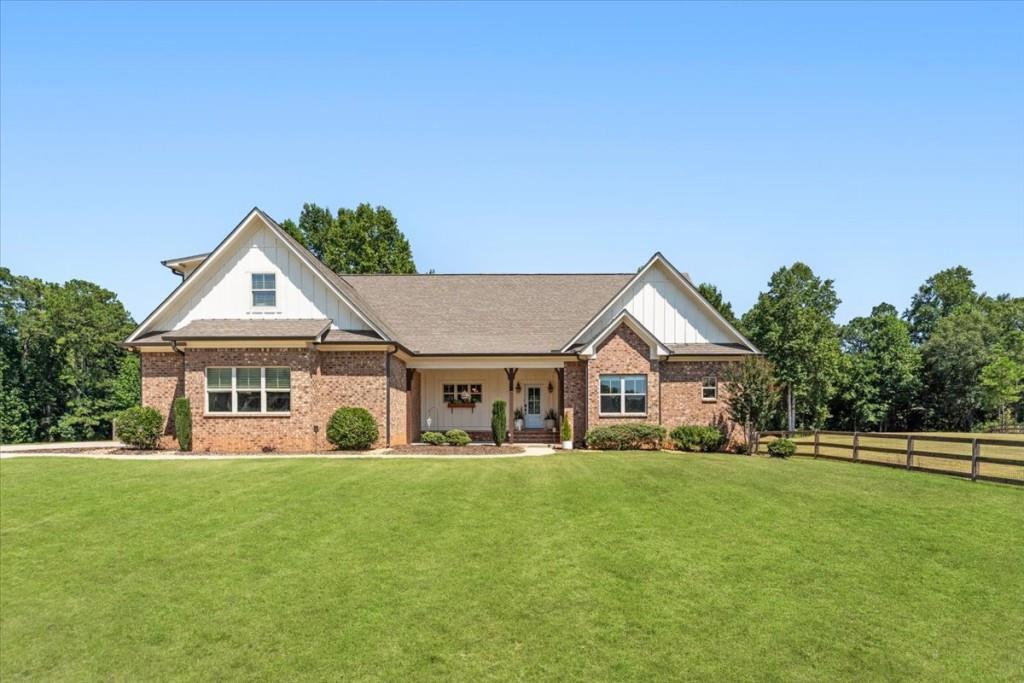 915 Pool Rd., Hiram, GA 30141