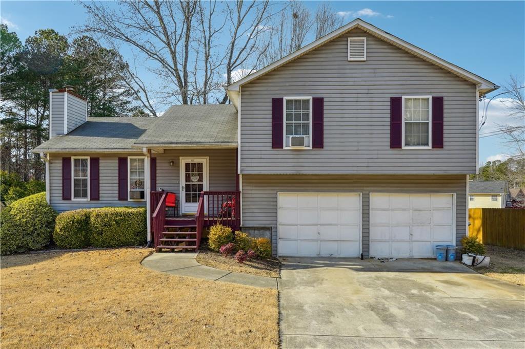 411 Ivy Crest Dr., Dallas, GA 30157