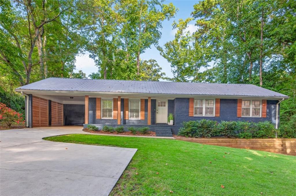 327 Dickson Dr., Jefferson, GA 30549
