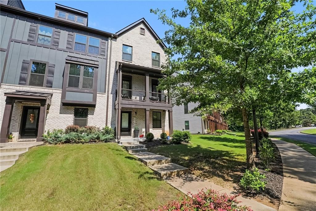 165 Climbing Ivy Cir., Fayetteville, GA 30214