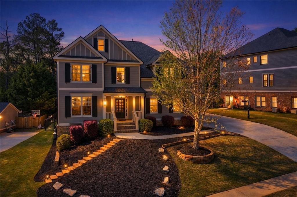 302 Grant Ct., Canton, GA 30114