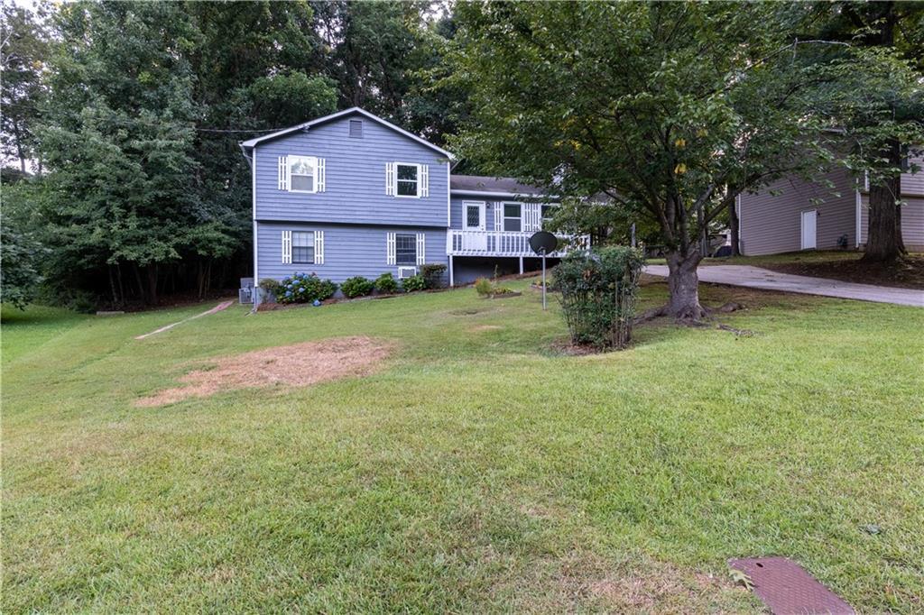 2424 Rhine Ct., Lawrenceville, GA 30043