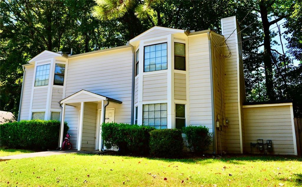 2124 Valley Oaks Dr., Smyrna, GA 30080