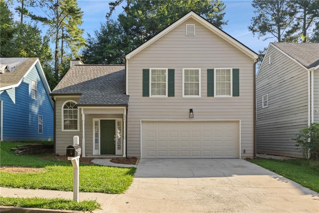 695 Durham Ridge Dr., Lilburn, GA 30047
