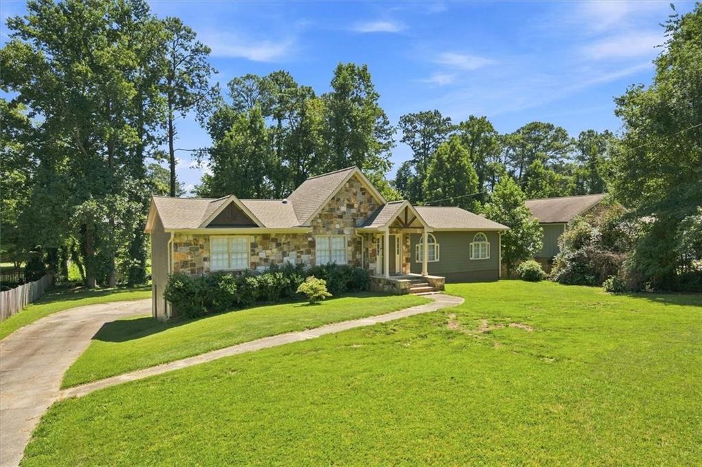 2946 Missy Dr., Marietta, GA 30062