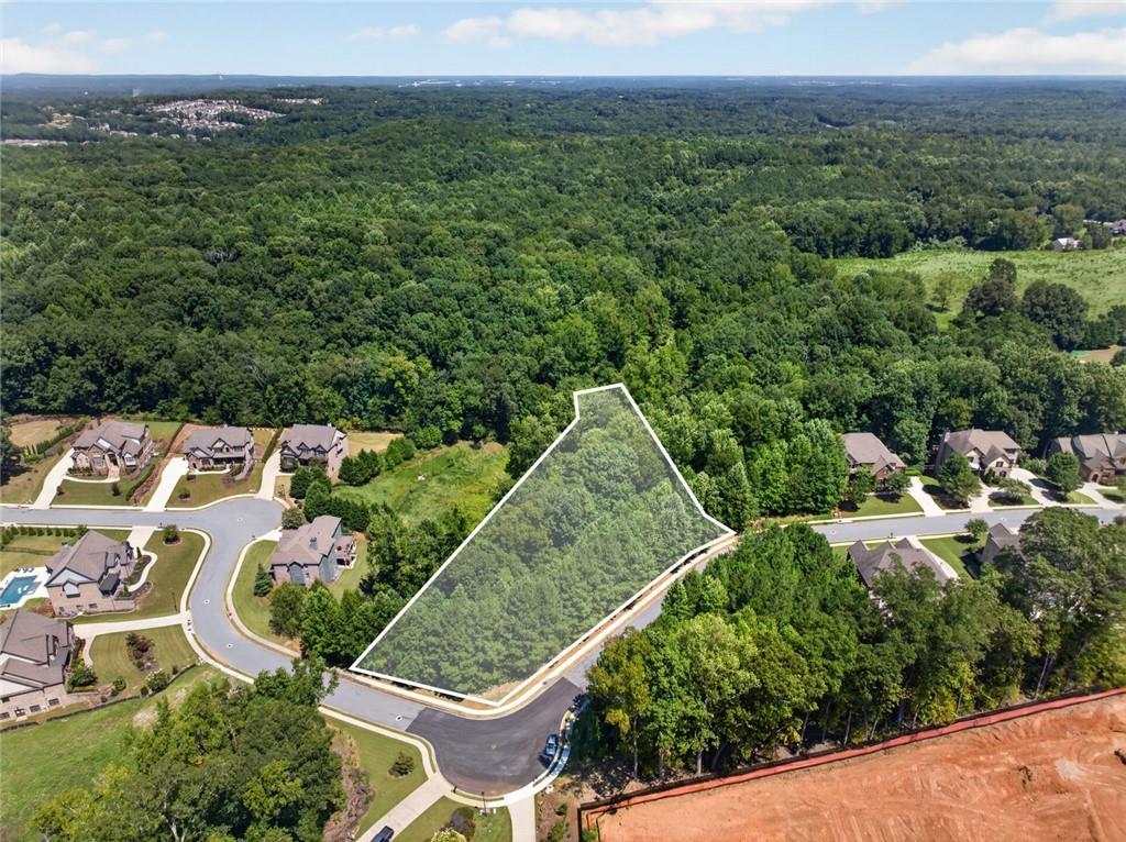 1179 Woodtrace Ln., Auburn, GA 30011