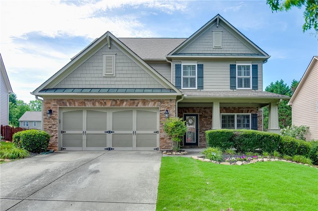 7823 Keepsake Ln., Flowery Branch, GA 30542