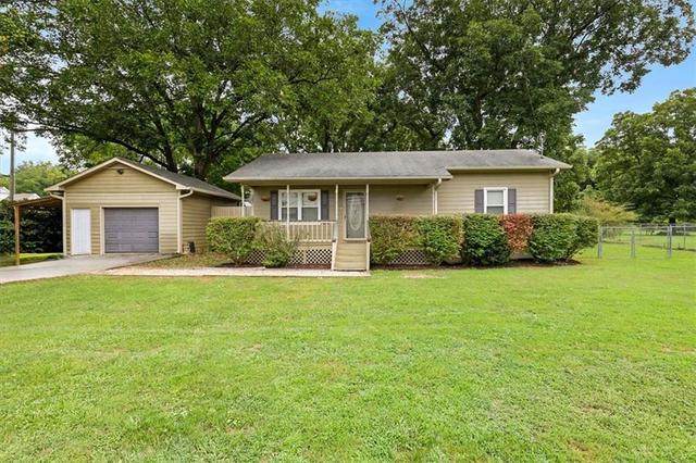New Homes with Master Bedrooms on the 1st Floor in Adairsville: August 22nd to August 28th