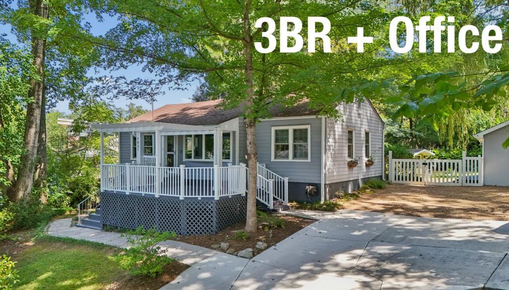 1031 Shepherds Ln., Atlanta, GA 30324