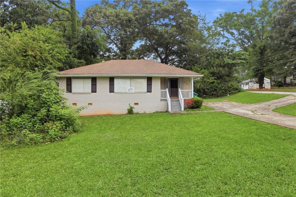 4756 Glenwood Rd., Decatur, GA 30035