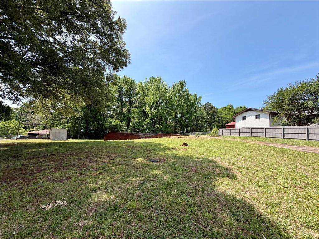 6674 Birch Rd., Winston, GA 30187