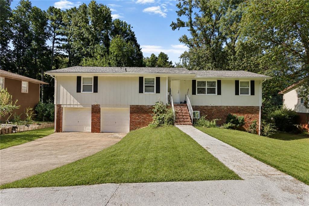 1563 Greenwood Dr., Norcross, GA 30093