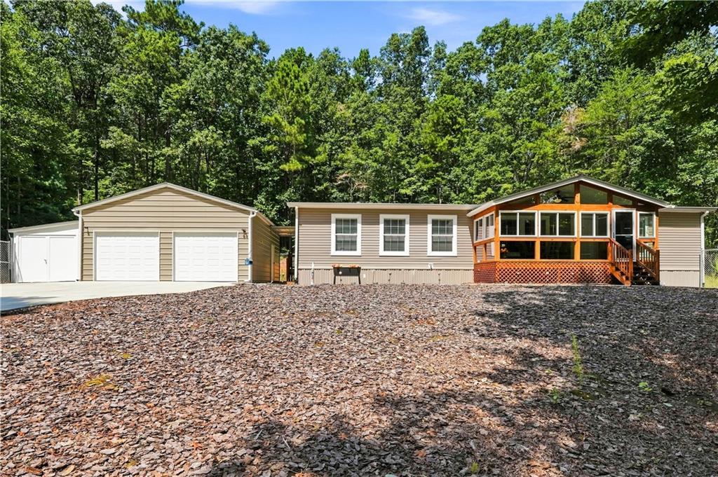 657 Barnes Mountain Rd., Ellijay, GA 30540