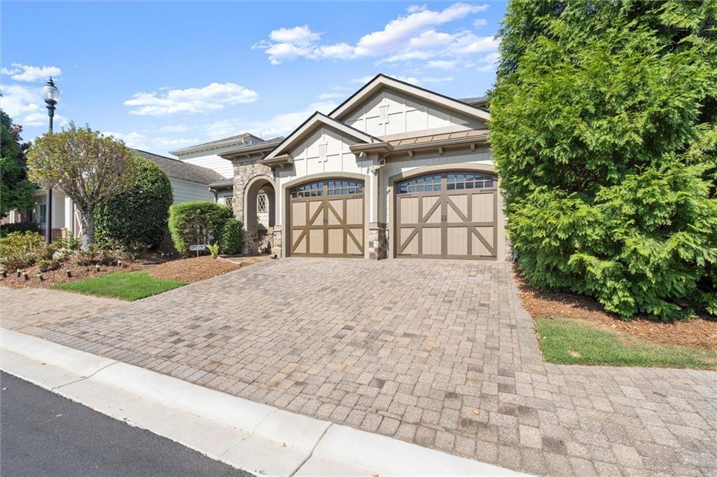 313 Gray Shingle Ln., Woodstock, GA 30189