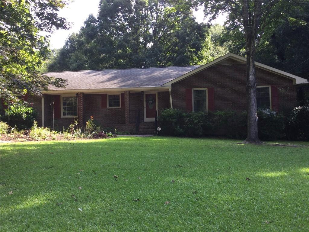 1368 Branchwood Dr., Snellville, GA 30078