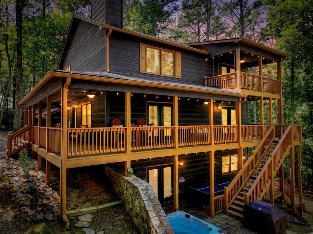 22 Kings Ct., Ellijay, GA 30540