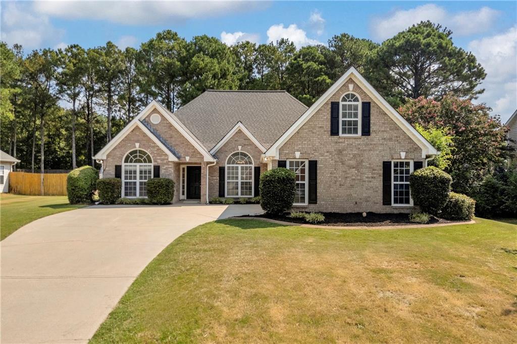 2920 Meadow Gate Way, Loganville, GA 30052