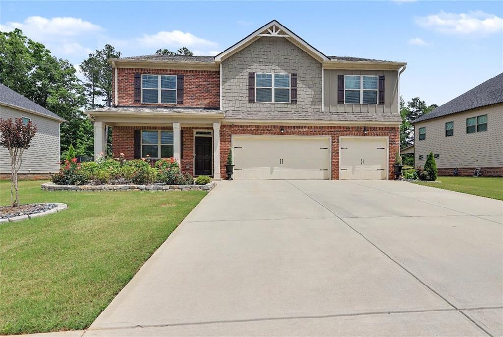 8033 Louis Dr., Locust Grove, GA 30248