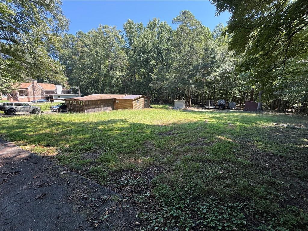 185 Smyrna St., Acworth, GA 30101