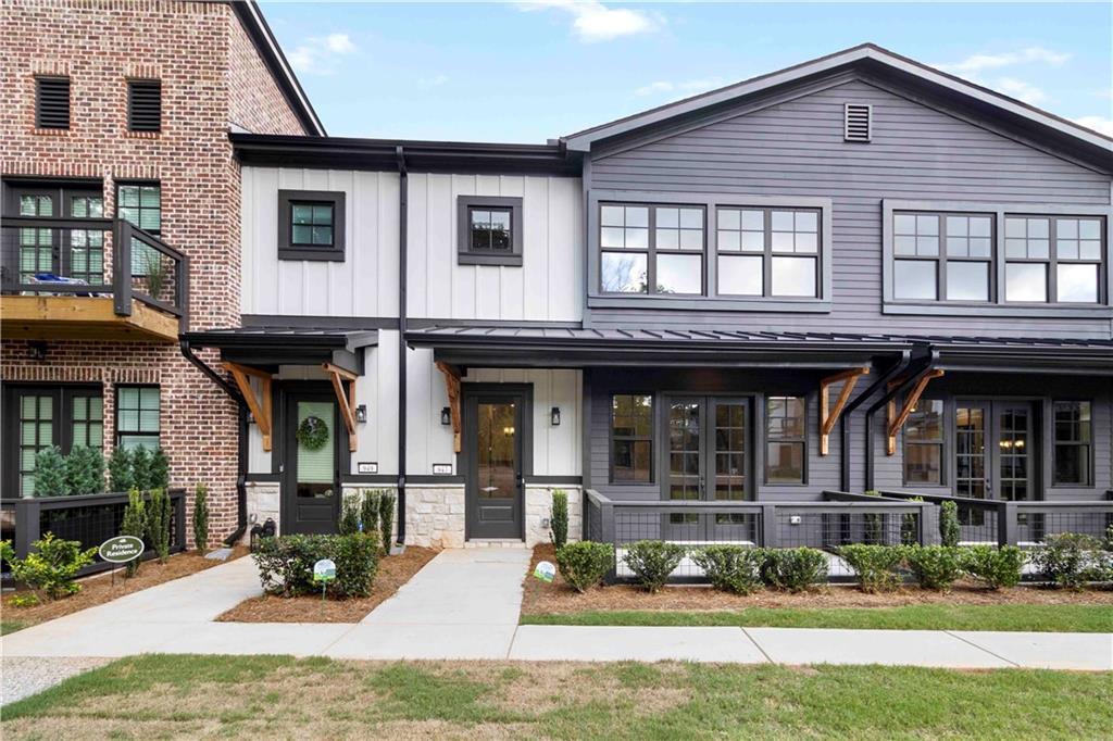 947 Willingham Dr. #2, Hapeville, GA 30354