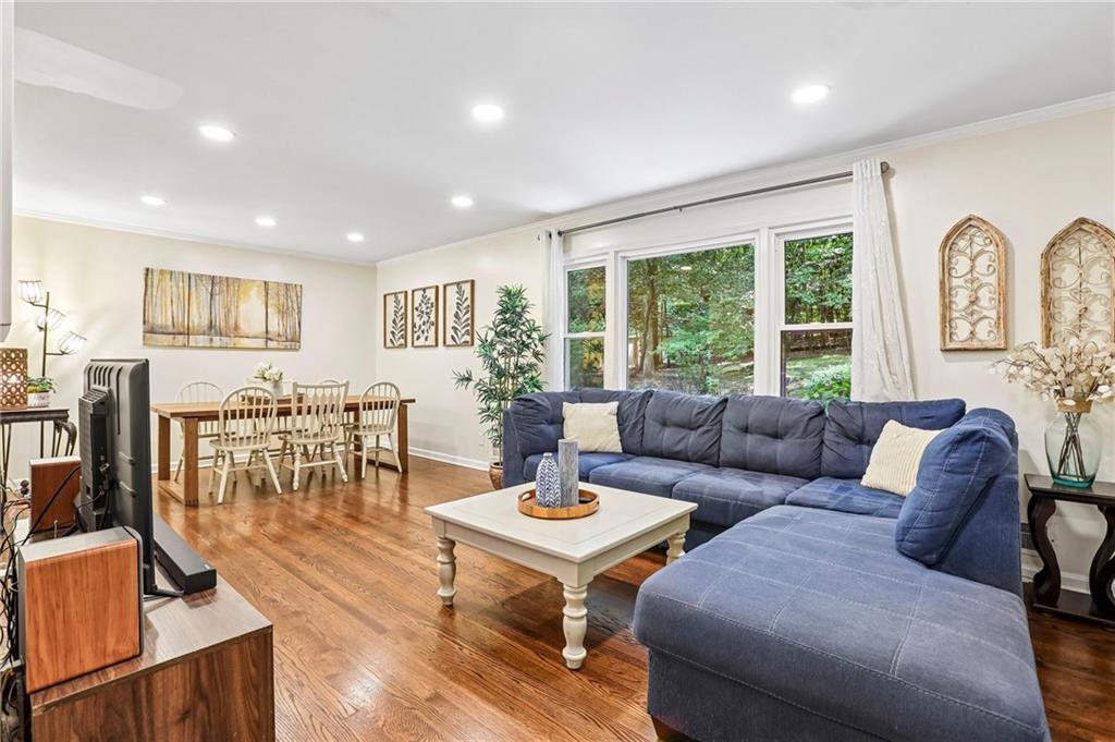 4372 Ashwoody Tr., Atlanta, GA 30319