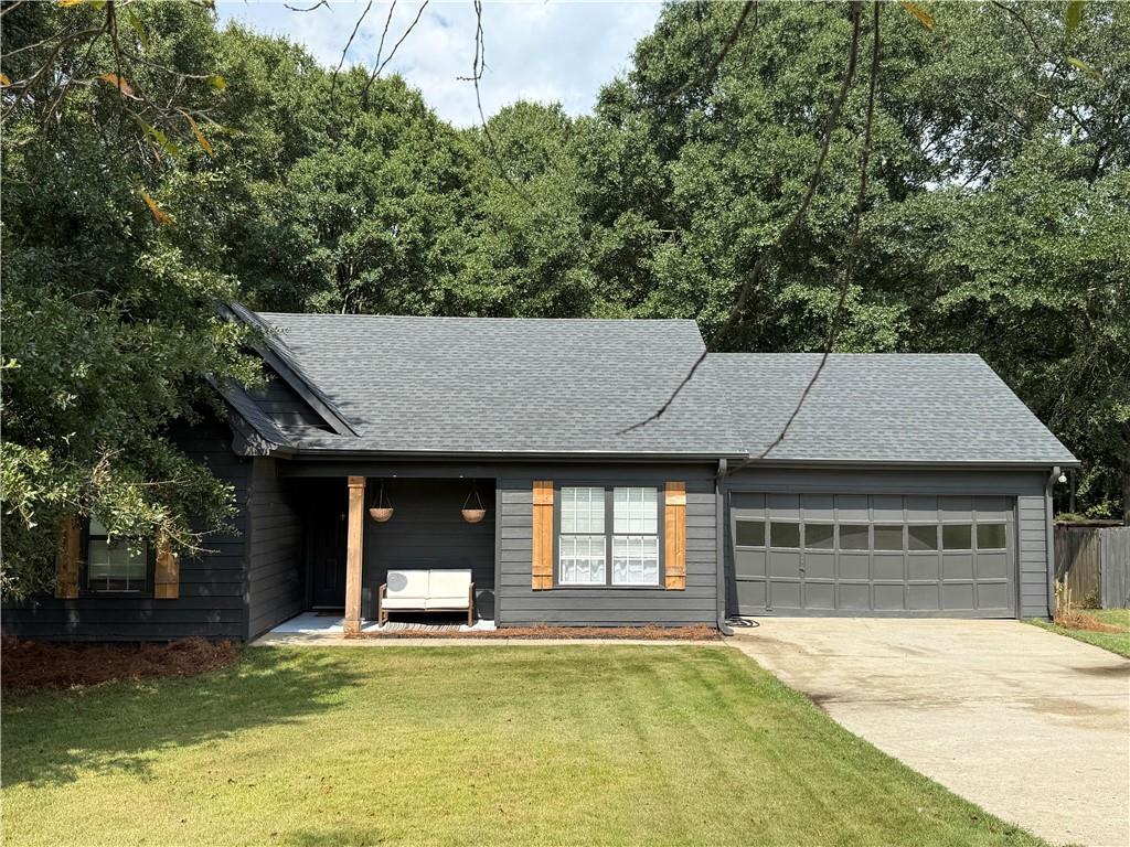 255 Matthews School Rd., Winder, GA 30680