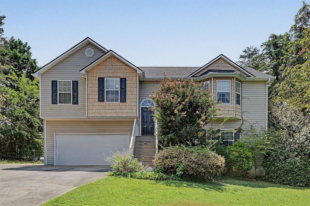 30 Indian Hills Dr., Rydal, GA 30171
