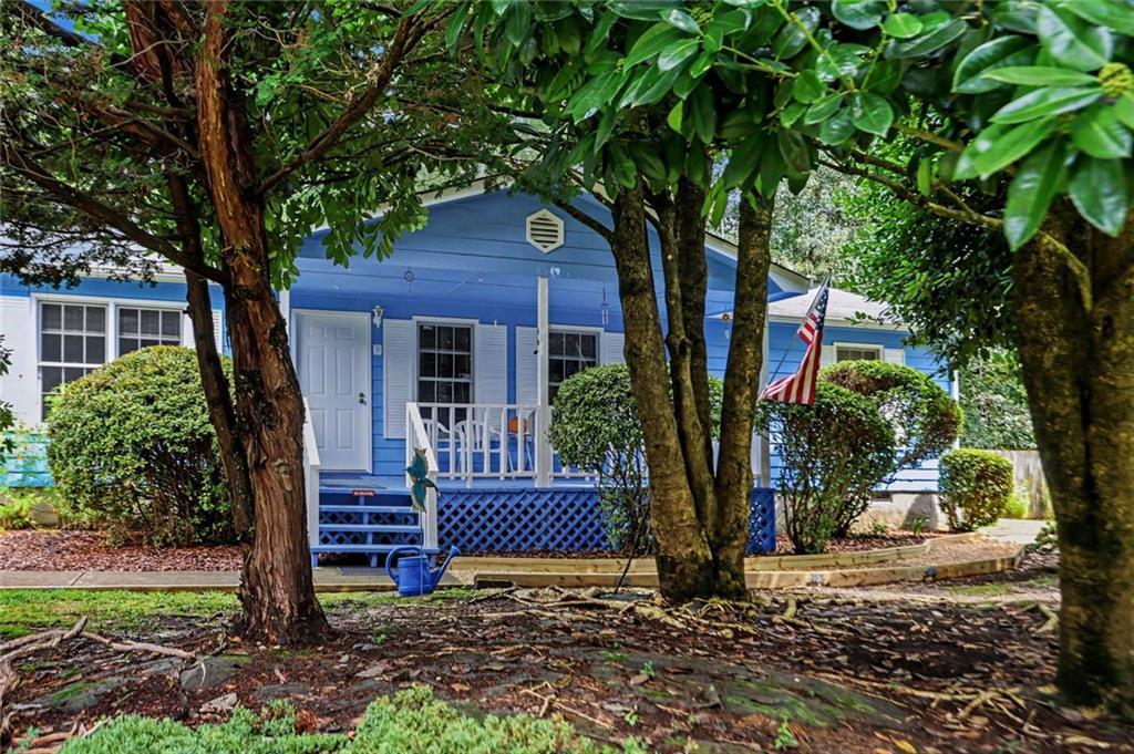 107 Pine Haven Dr., Carrollton, GA 30116