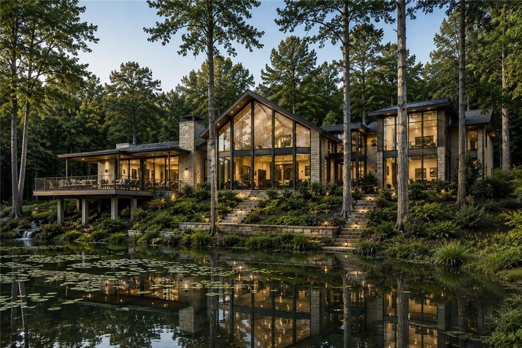 2518 W Wesley Rd., Atlanta, GA 30327