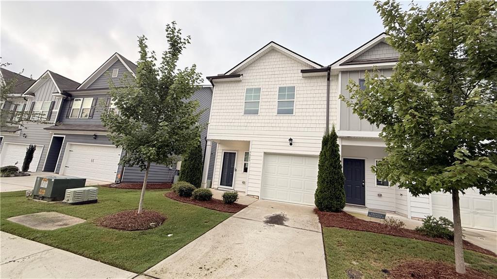 7085 Gladstone Cir., Stonecrest, GA 30038